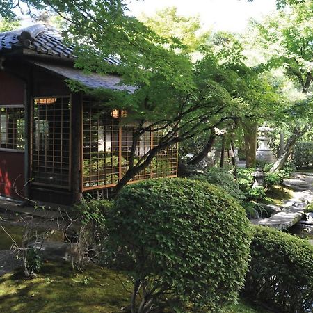 Gosho Nishi Kyoto Heian Hotel Bagian luar foto
