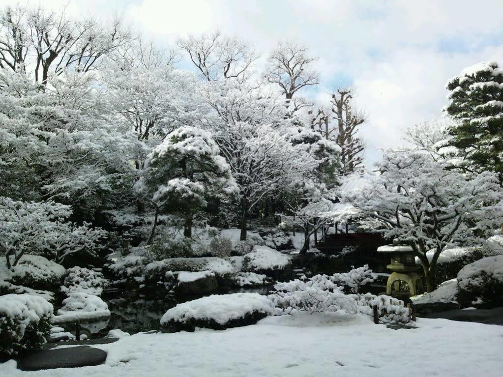 Gosho Nishi Kyoto Heian Hotel Bagian luar foto